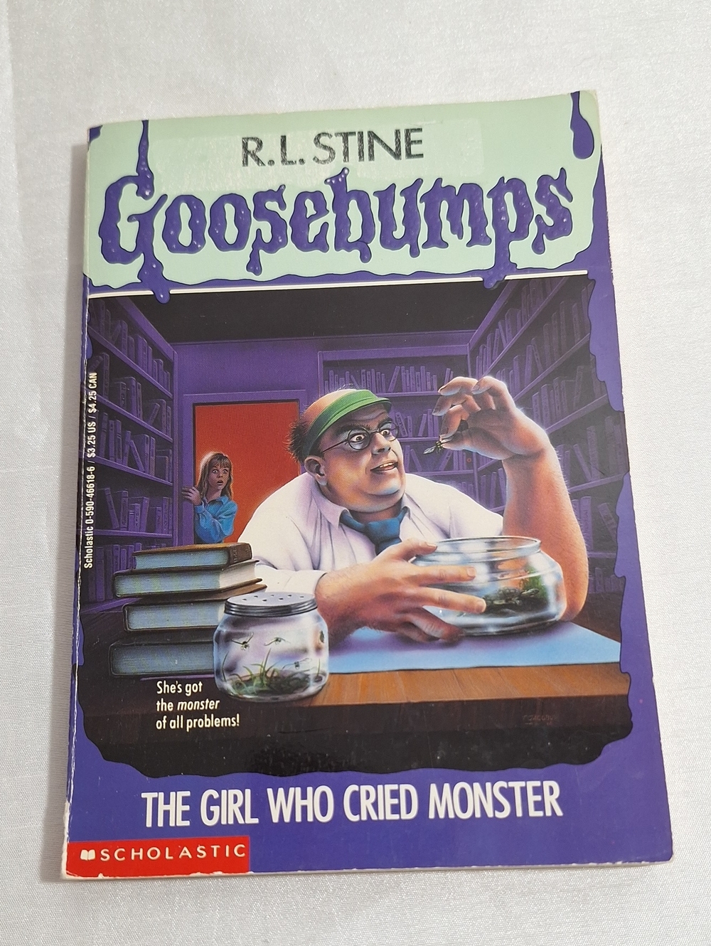 The Girl Who Cried Monster - Goosebump Book